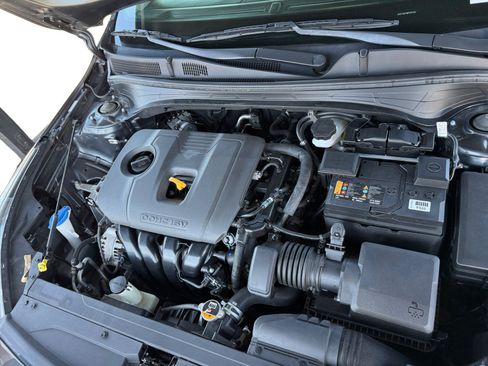Used 2021 Kia Forte LXS FWD image 13