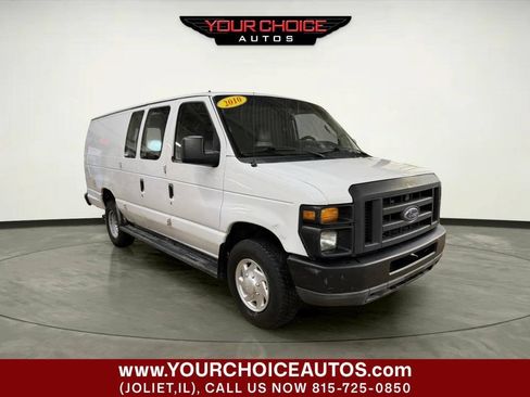 Used 2010 Ford E-350 and Econoline 350 Extended Super Duty RWD image 12