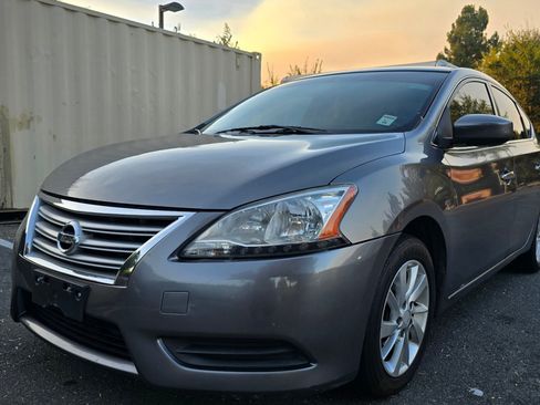Used 2015 Nissan Sentra SV w/ Style Package FWD image 3