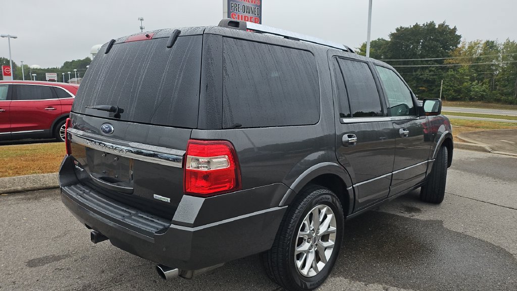 Used 2017 Ford Expedition Limited w/ Equipment Group 301A AWD/4WD image 17
