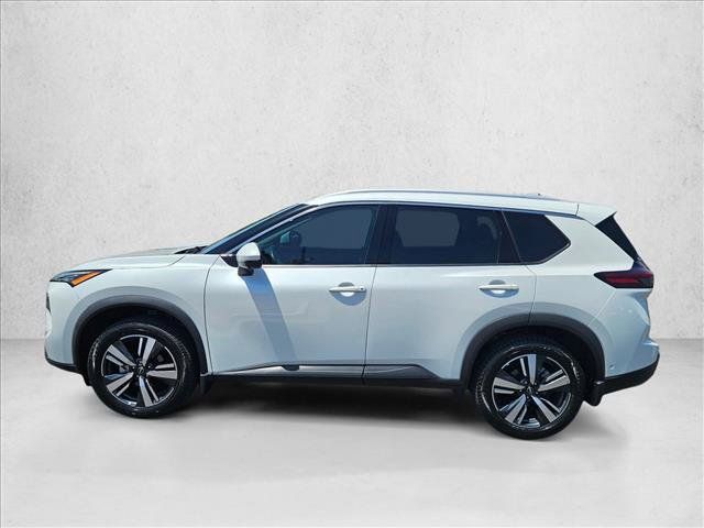 Used 2024 Nissan Rogue SL AWD/4WD image 10