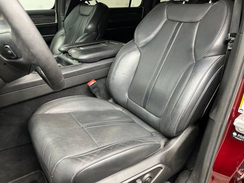 Used 2022 Jeep Wagoneer Series II w/ Premium Group I RWD image 11