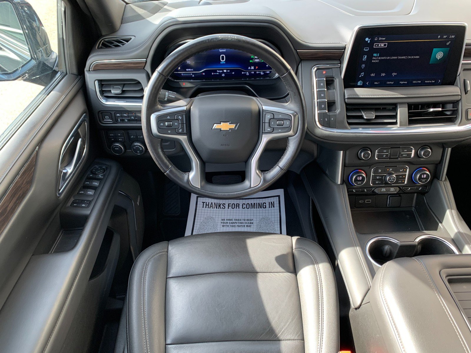 Used 2023 Chevrolet Tahoe LT w/ Luxury Package AWD/4WD image 29