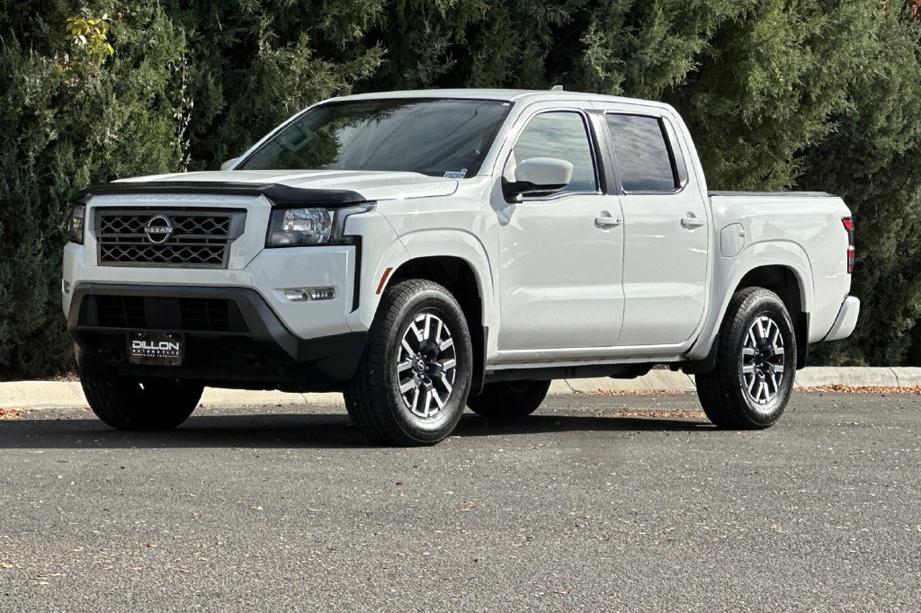 Used 2022 Nissan Frontier SV AWD/4WD image 4