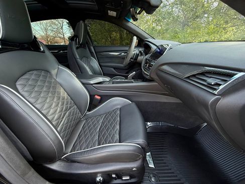 Used 2022 Cadillac CT5 V Blackwing w/ Parking Package image 28