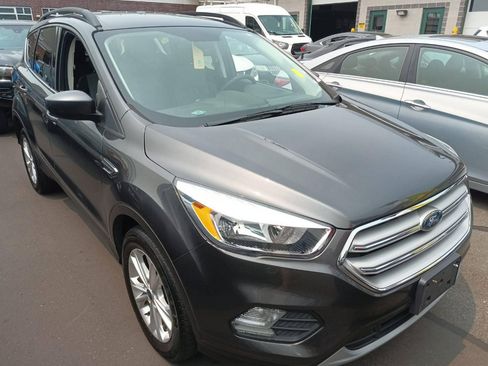 Used 2018 Ford Escape SE AWD/4WD image 3