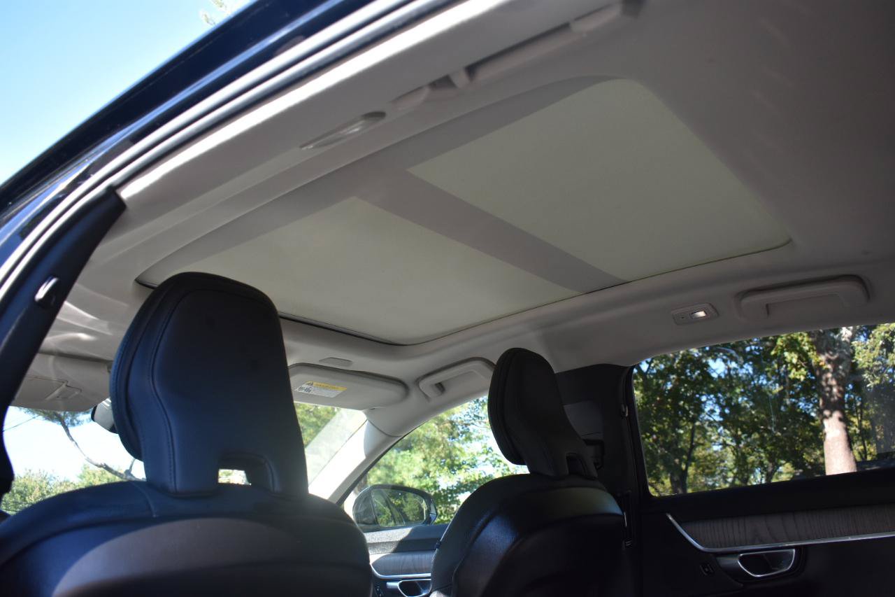 Used 2023 Volvo S90 B6 Plus AWD/4WD image 19