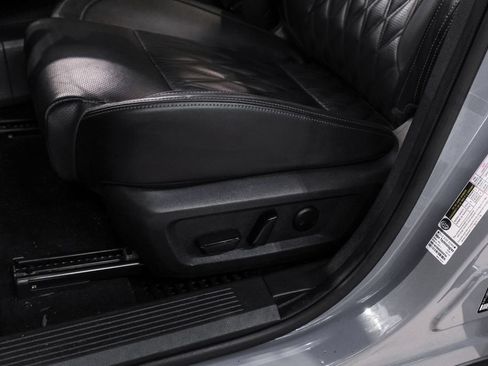 Used 2024 Nissan Rogue Platinum w/ Platinum Premium Package FWD image 30