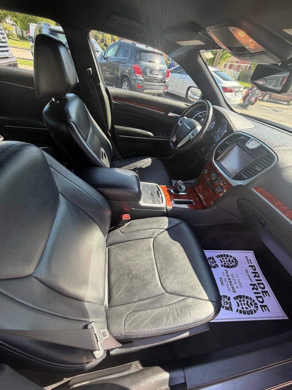 Used 2014 Chrysler 300 RWD image 27