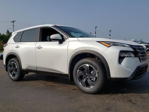 New 2026 Nissan Rogue SV image 13