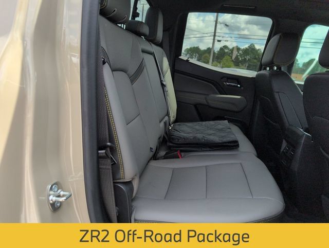 Used 2024 Chevrolet Colorado ZR2 w/ ZR2 Convenience Package III AWD/4WD image 29