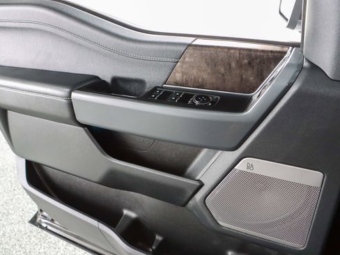 Used 2023 Ford F150 Lariat w/ Equipment Group 502A High image 23