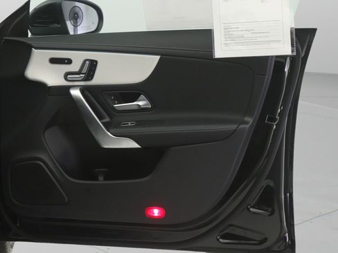 Certified 2023 Mercedes-Benz CLA 250 image 21