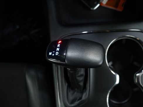 Used 2019 Dodge Durango GT image 17