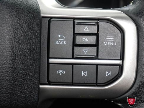 Used 2024 Ford Expedition Max XLT AWD/4WD image 30