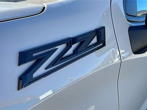 New 2026 Chevrolet Silverado 1500 Custom Trail Boss w/ LPO, Dark Essentials Package image 12