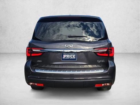 Used 2024 INFINITI QX80 Luxe image 3