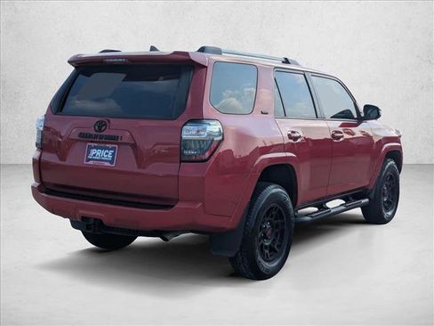 Used 2024 Toyota 4Runner SR5 image 5