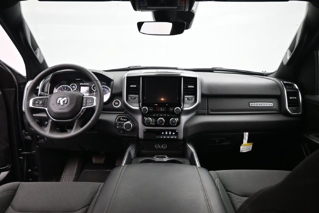 Used 2025 RAM 1500 Big Horn AWD/4WD image 25