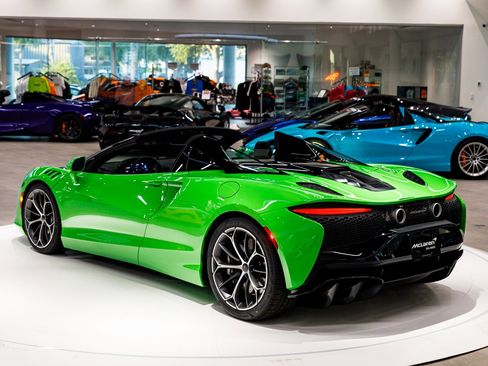 New 2026 McLaren Artura Spider image 48