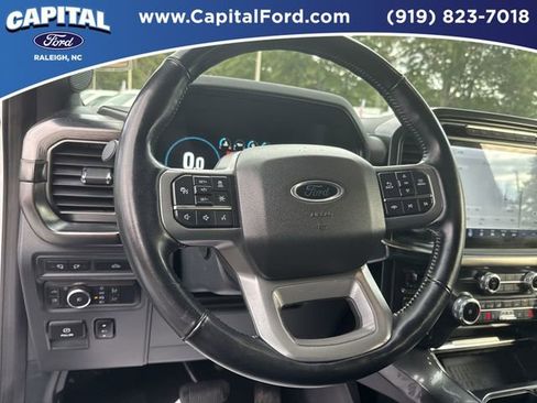 Used 2022 Ford F150 Lariat w/ Equipment Group 502A High image 23