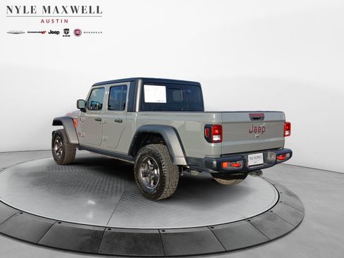 Used 2023 Jeep Gladiator Rubicon w/ Trailer Tow Package AWD/4WD image 14