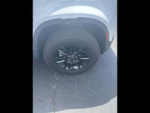 Used 2024 Land Rover Defender 110 S AWD/4WD image 13