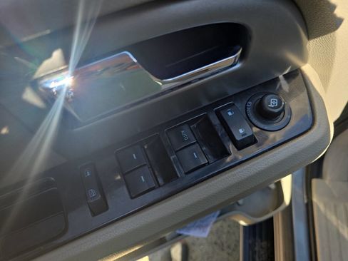 Used 2012 Ford Expedition EL Limited image 9