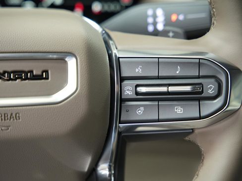 New 2026 GMC Yukon XL Denali image 29