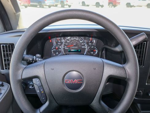 New 2026 GMC Savana 2500 image 11