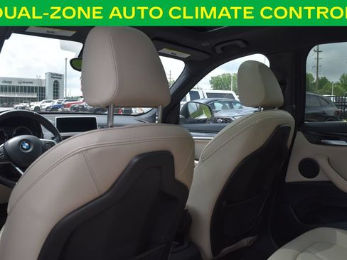 Used 2019 BMW X1 xDrive28i w/ Convenience Package AWD/4WD image 18