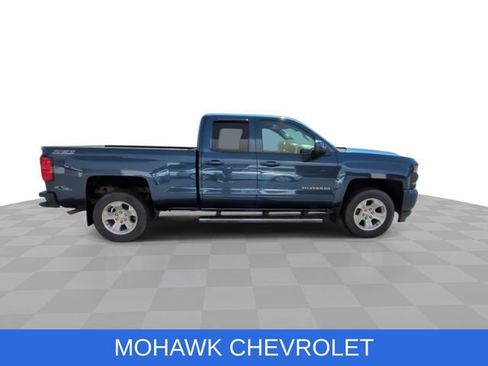 Used 2017 Chevrolet Silverado 1500 LT w/ All Star Edition AWD/4WD image 10