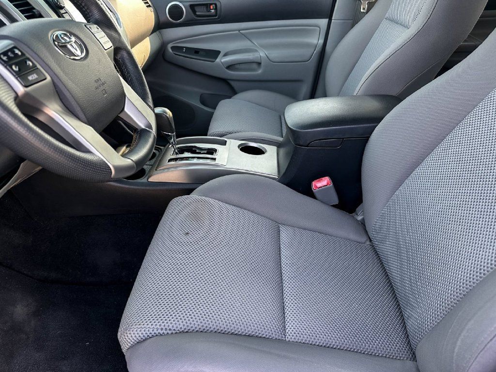 Used 2013 Toyota Tacoma PreRunner w/ TRD Sport Pkg RWD image 13