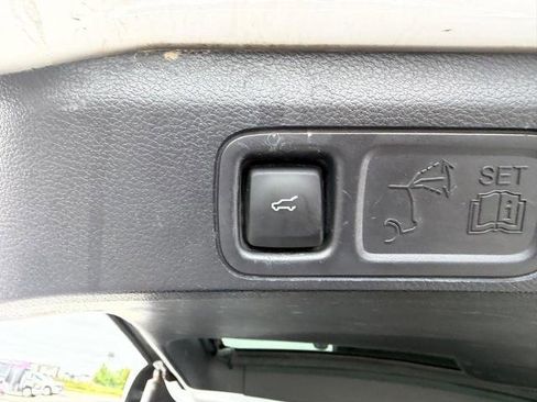 Certified 2024 Ford Expedition Max Limited AWD/4WD image 8