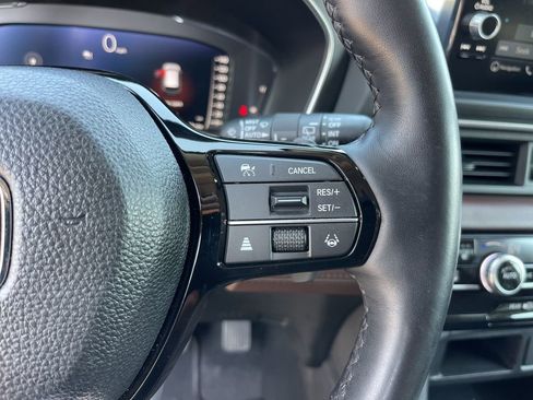 Certified 2024 Honda Pilot Elite image 23