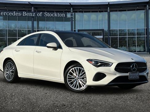 Used 2025 Mercedes-Benz CLA 250 image 1