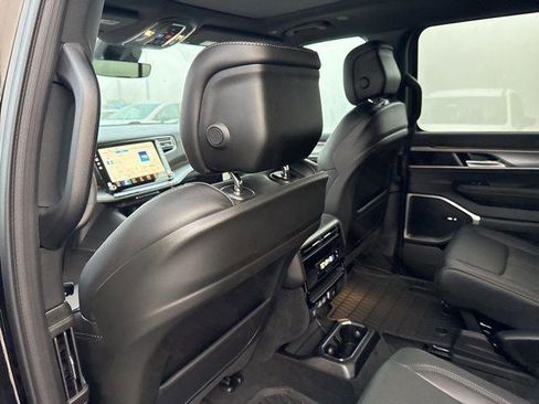 New 2026 Jeep Grand Wagoneer 4WD image 26