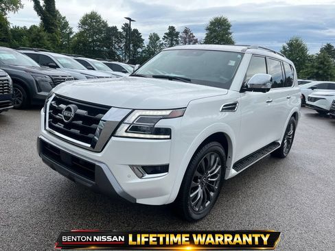 Certified 2024 Nissan Armada Platinum w/ Captain's Chairs Package AWD/4WD image 4