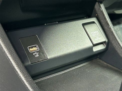 Used 2020 Honda HR-V LX image 29