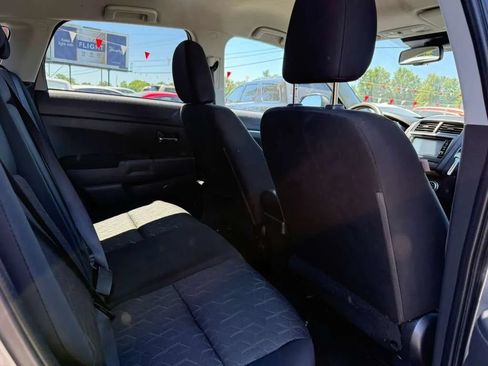 Used 2021 Mitsubishi Outlander Sport LE AWD/4WD image 6