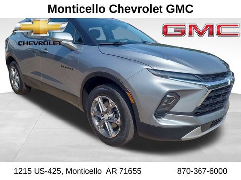 Used 2023 Chevrolet Blazer LT w/ Convenience Package FWD image 1