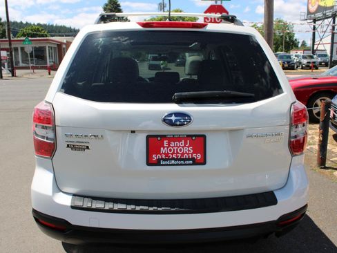 Used 2015 Subaru Forester 2.5i Premium w/ All-Weather Package AWD/4WD image 16