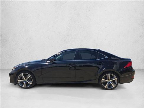 Used 2019 Lexus IS 300 w/ Premium Package RWD image 9