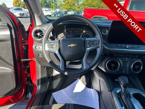 Used 2023 Chevrolet Blazer LT w/ Convenience Package image 17