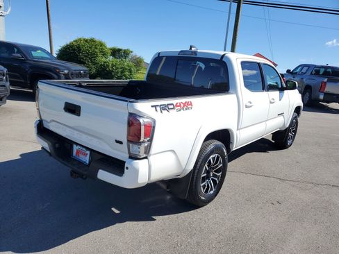 Certified 2023 Toyota Tacoma TRD Sport w/ Advanced Technology Package AWD/4WD image 4
