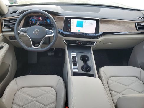New 2026 Volkswagen Atlas SE FWD image 12