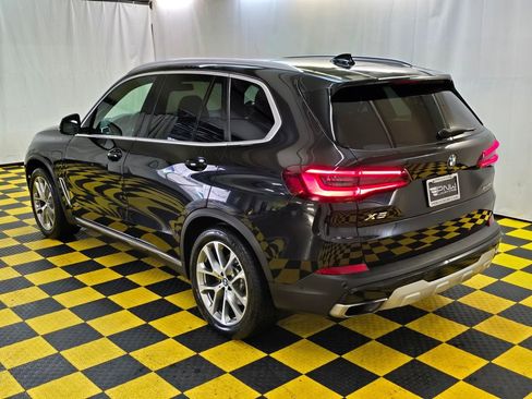 Used 2021 BMW X5 xDrive45e w/ Premium Package image 5