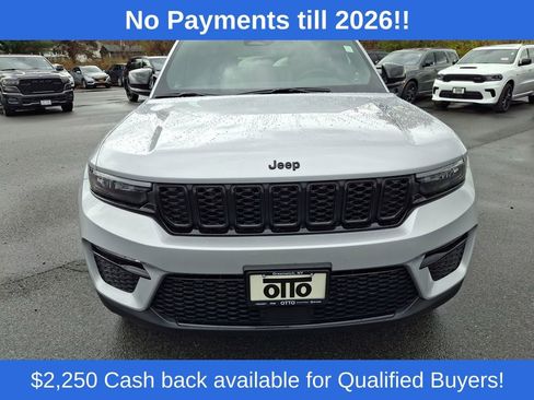 New 2025 Jeep Grand Cherokee Limited w/ Black Appearance Package image 2