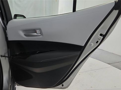 Certified 2021 Toyota Corolla XSE FWD image 16