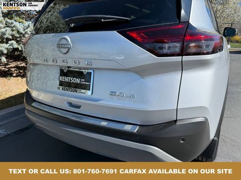 Used 2023 Nissan Rogue SV w/ SV Premium B Package image 35